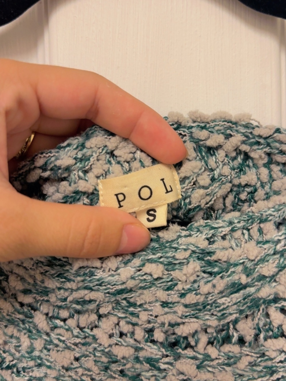 POL Sweater - Picture 3 of 3